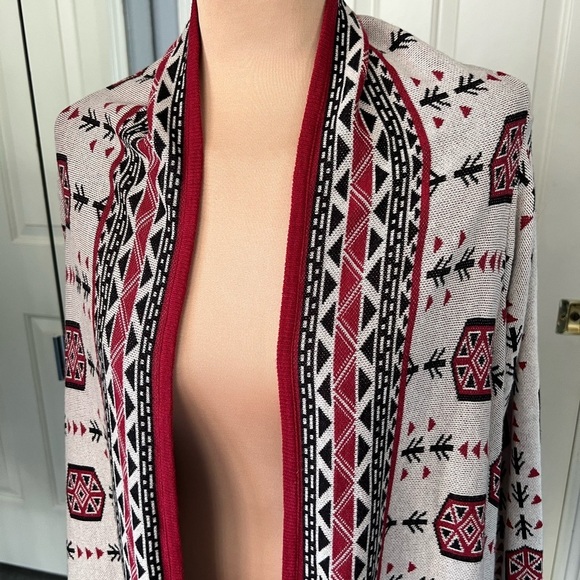 H&M Aztec Southwest Tribal Print Cardigan Sweater - Picture 2 of 7